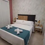 Chloe37