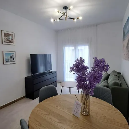 Chloe37 貝尼多姆