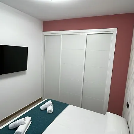 Apartament Chloe37 *