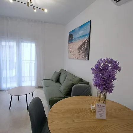 Chloe37 Apartament Benidorm
